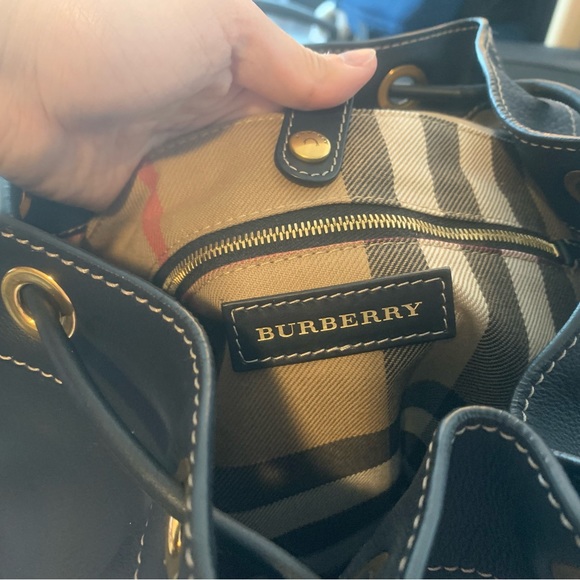 Authentic fully leather burberry backpack/rucksack - Picture 6 of 12